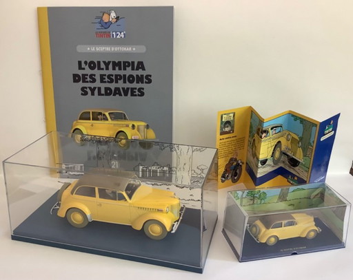 Modelauto’s Kuifje. 2 stuks uit de serie “Hergé Moulinsart 2003. – decoratieve objecten, Plexiglass, Metal