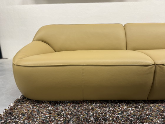 Image 1 of Divano Pode Nivti 3,5 posti Pelle Perla Salba 
