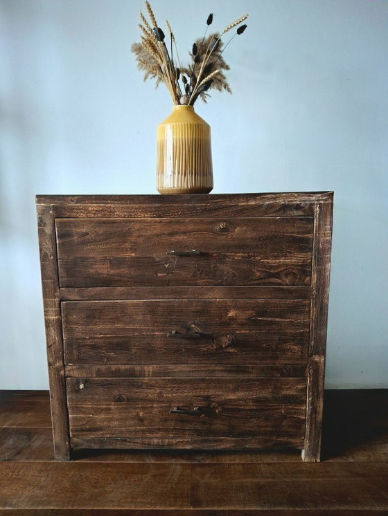 Image 1 of Aparador de teca con 3 cajones