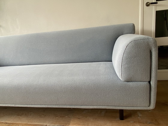 Image 1 of Divano EYYE Dura a 3 posti