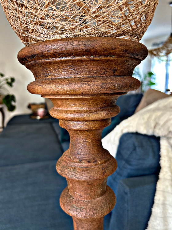 Großer, handpatinierter Kerzenständer aus Holz – 100 cm – Unikat – Kerzenhalter, Wood (photo 12 of 12)