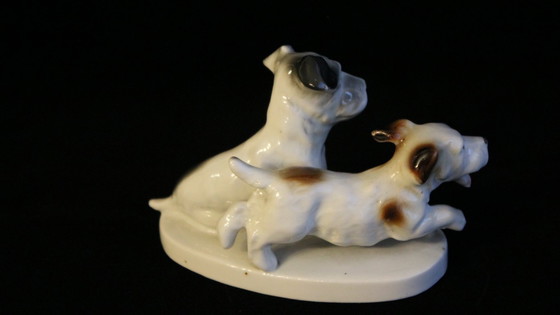 Image 1 of Set van twee hondenbeeldjes, terriërs, porselein, ongemerkt, onbeschadigd, vintage