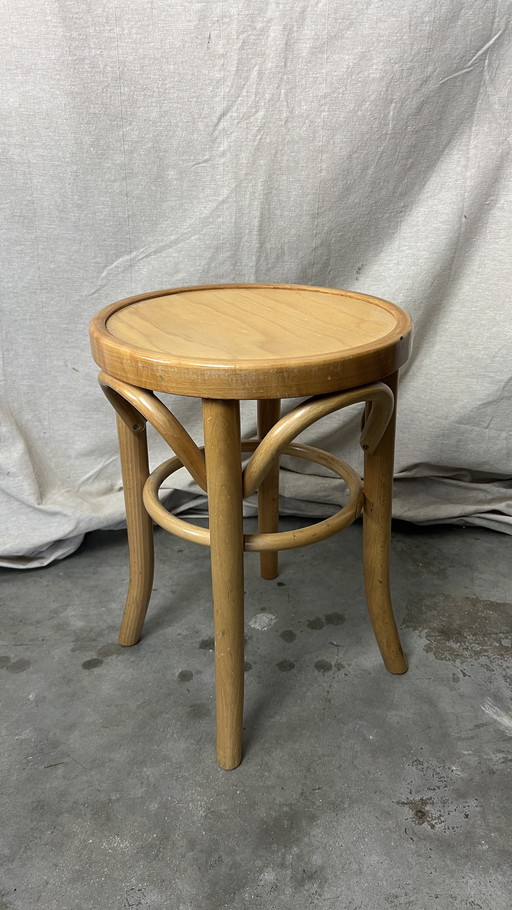 Thonet Stil Hocker