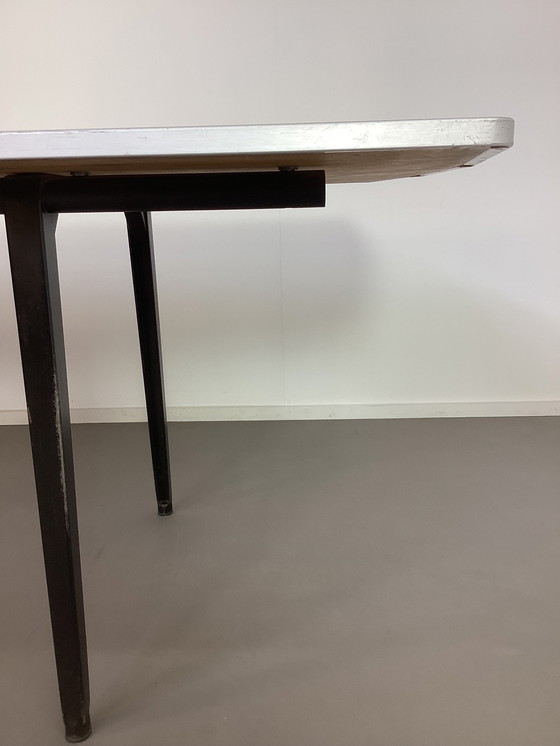 Image 1 of Ahrend de Circel 60's Achteckiger Esstisch Entwurf Friso Kramer