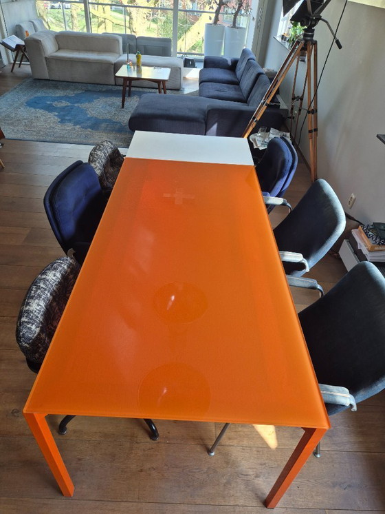 Image 1 of Prado Ciacci extendable table orange/white