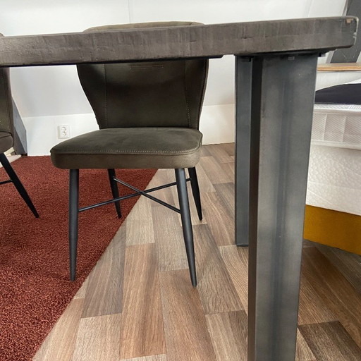 Table à manger Codec