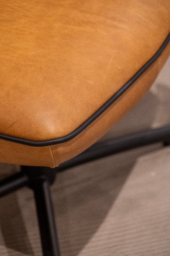 Image 1 of Label Vandenberg - Hidde Soft - Fauteuil + Pouffe