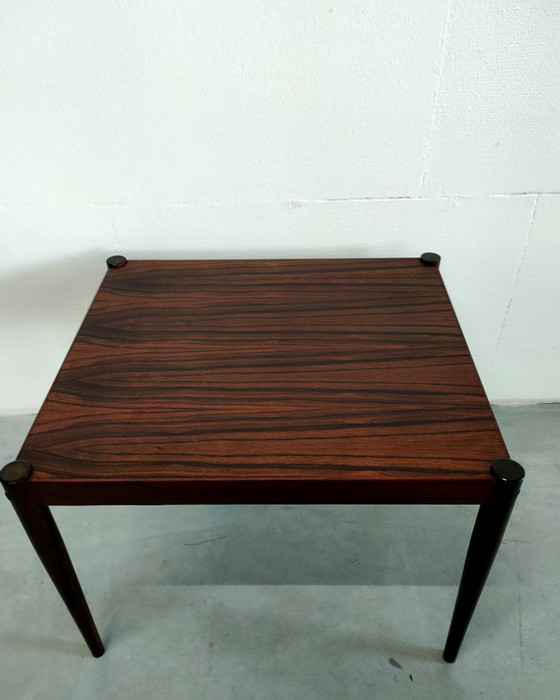 Image 1 of Tavolini laterali vintage in palissandro scandinavo/danese, tavolino portavaso, tavolino da caffè (impilabile)