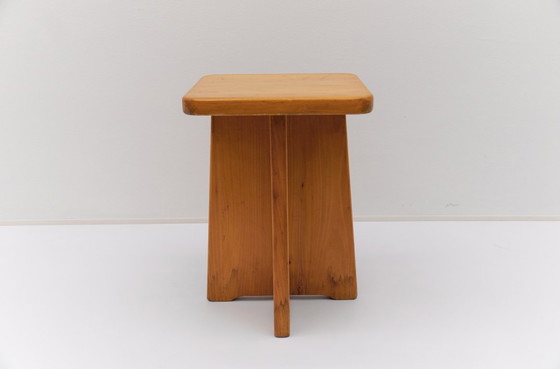 Image 1 of Conjunto de 6 taburetes de roble al estilo de Pierre Chapo, Francia, años 60