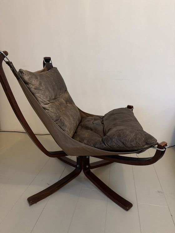 Falcon Armchair – vatne mobler, Leather, Metal (photo 24 of 33)