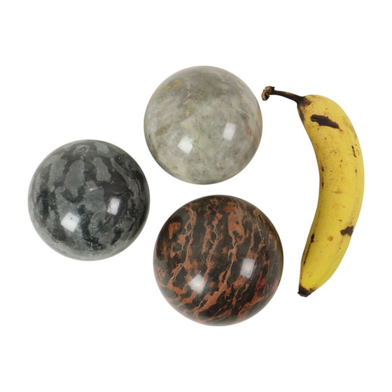 Image 1 of Grandi sfere lucidate in marmo e pietra naturale