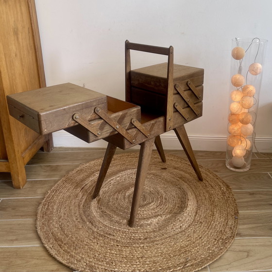 Image 1 of Trabajador de la época