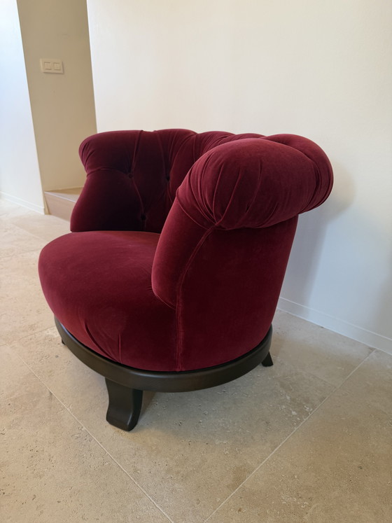 Image 1 of sillón de terciopelo rojo