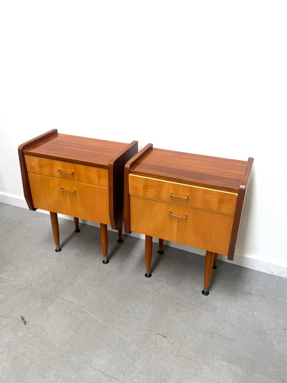 Comodino Bicolore Mid-Century Modern, anni '50-'60 – Comodini (photo 2 of 3)
