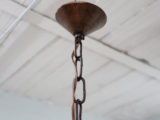 Image 1 of Paar 1970 Brutalistische koperen en geblazen glazen groene fles hanglampen