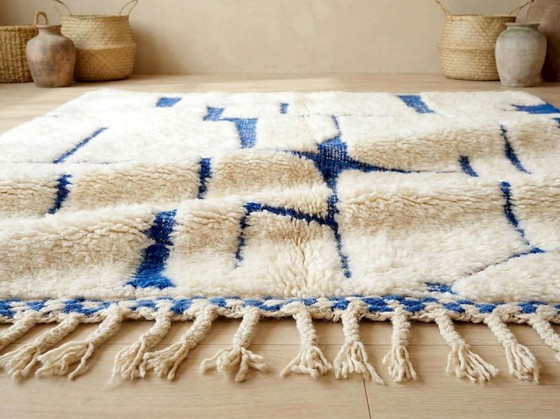 Image 1 of Handwoven natural wool rug, traditional style, size 3/4 m