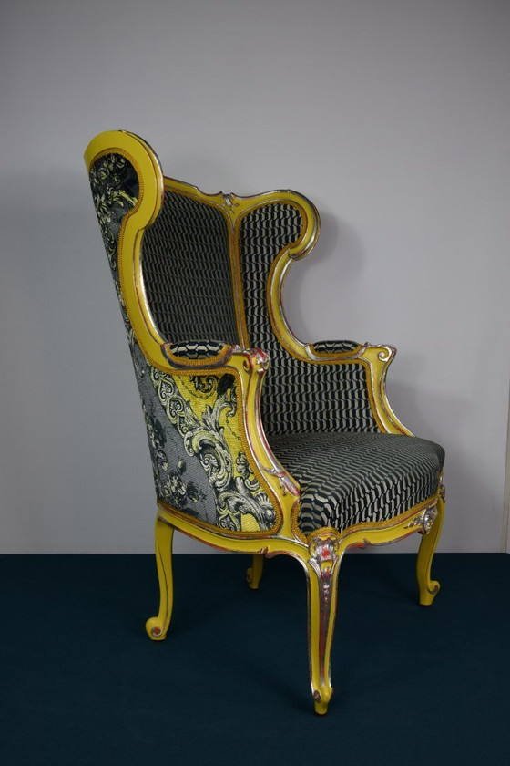 Image 1 of Poltrona storicista