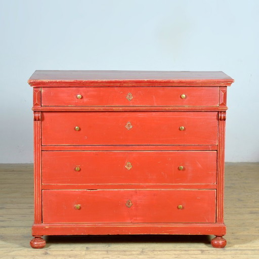 Pine Chest of Drawers, Circa 1910