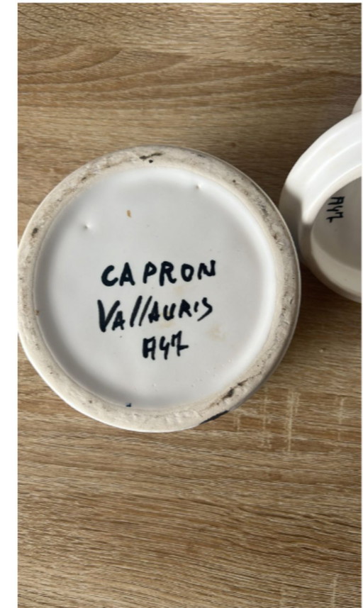 ROGER CAPRON BOX