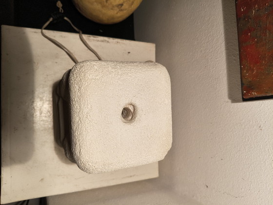 Image 1 of Mid century modern vintage design Franse brutalist Gard natuursteen tafellamp van ontwerper en beeldhouwer Albert Tormos 