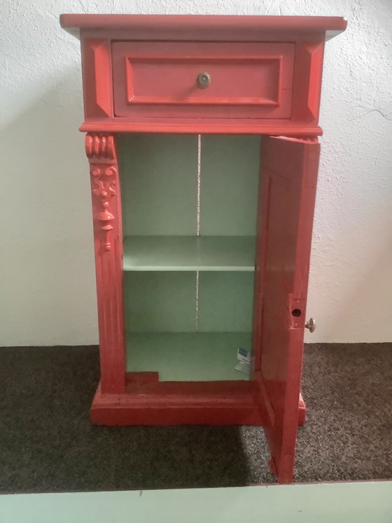 Image 1 of Bel mobiletto