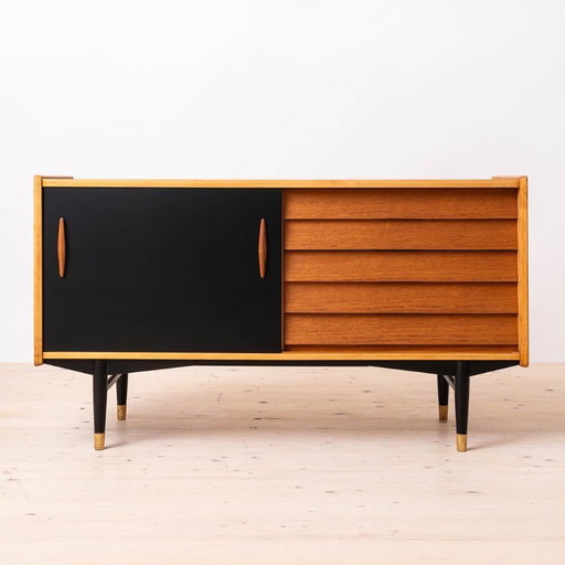 Buffet en teck de Nils Jonsson pour Hugo Troeds, moderne scandinave, années 1960