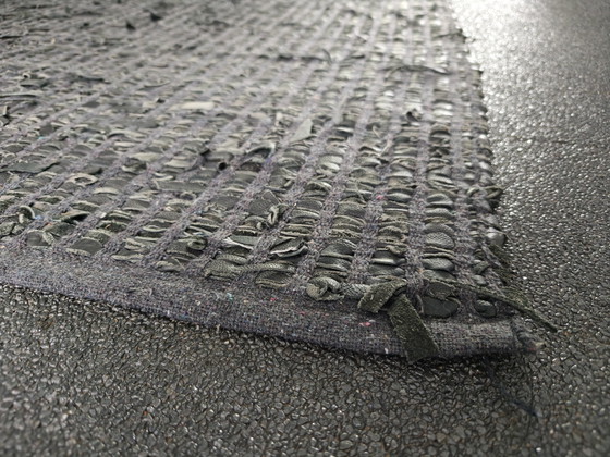 Image 1 of Alfombra de cuero tejido 240x160