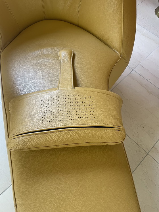 Image 1 of Poltroncina girevole Leolux Parabolica