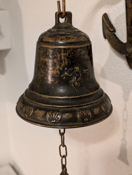 Image 1 of Hermosa campana de barco antigua con ancla ⚓