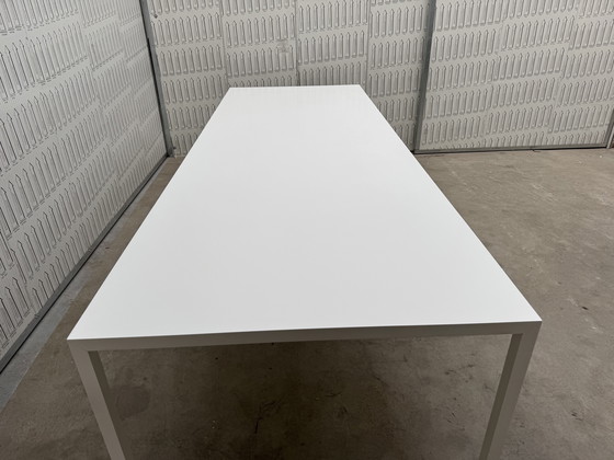 Image 1 of MDF Italia Tense tafel 280 cm