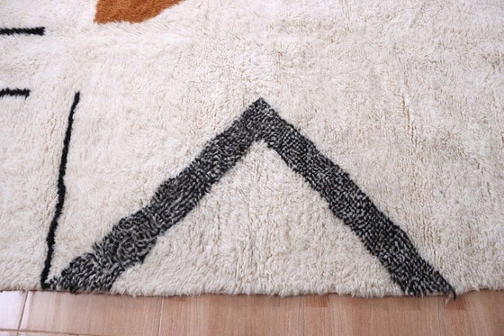 Traditional handmade Berber rug, size 2/3 m – Alberto Bazzani, Rugs & carpets, Wool (photo 7 of 7)