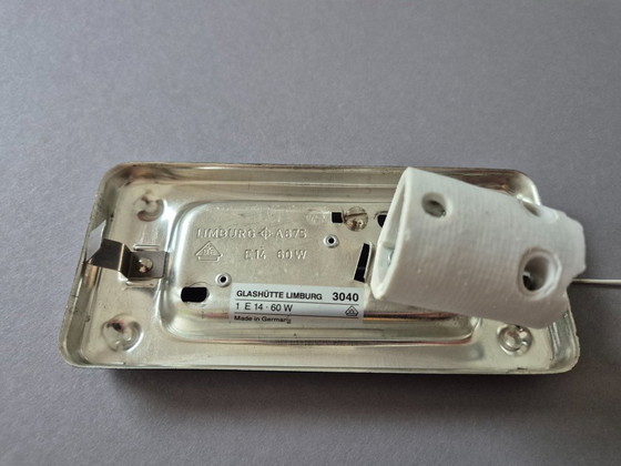 Image 1 of Glashütte Limburg wandarmatuur van ijsglas met trekschakelaar, vintage lamp uit 1960