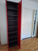 Armoire design Klenk brillante rouge
