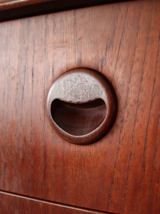 Image 1 of Vintage Deense ladekast in teak