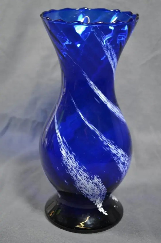 1970s Murano Blue Glass Baluster Vase With Iattimo Decoration, Signed – Murano Glass (photo 2 of 10)