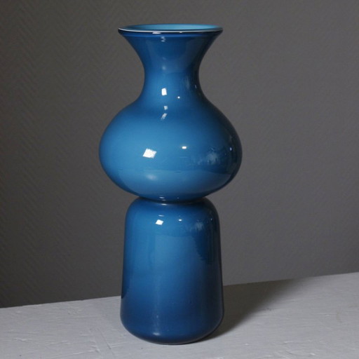 Vintage blue multi-layered opaline vase, Scandinavian design, 1970s style, Per Lütken – vazen, Glass