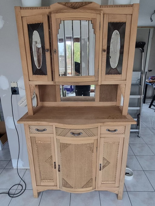 Esszimmer-/Küchenschrank aus der Mitte des Jahrhunderts mit Bleiglasfenstern und einer wunderschönen Oberfläche