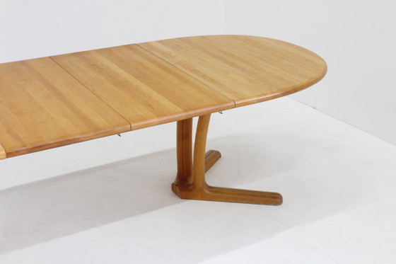 Image 1 of Vintage Danish oval extendable dining table Dyrlund