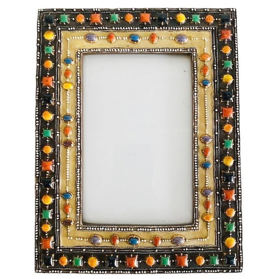 Image 1 of Vintage fotolijst metaal met kleurrijke steentjes antiek look halfedelstenen 1980's
