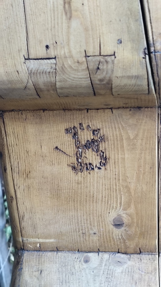 Ein hölzerner Cellokasten aus dem 19. Jahrhundert. – Dekorative Objekte, Wood (photo 6 of 9)