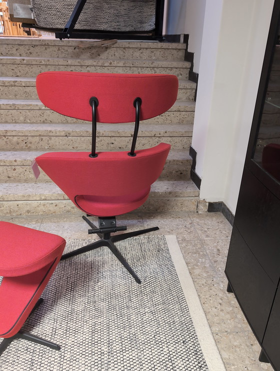 Image 1 of Varier Peel