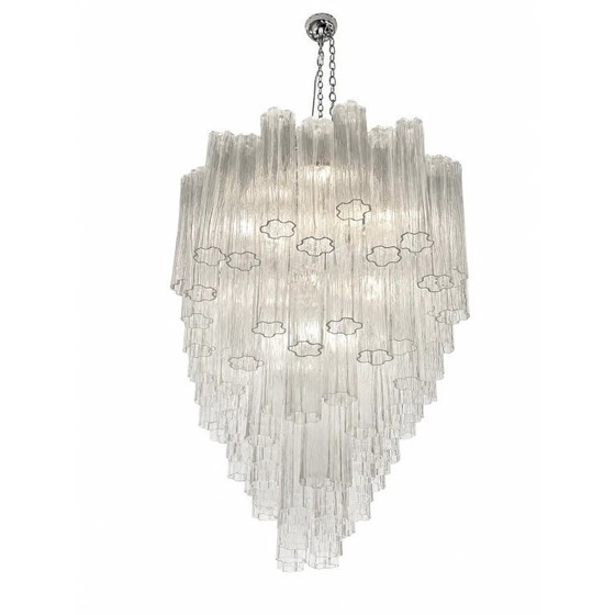 Image 1 of Elegante lámpara de araña italiana de cristal de Murano con elementos tronchi transparentes.
