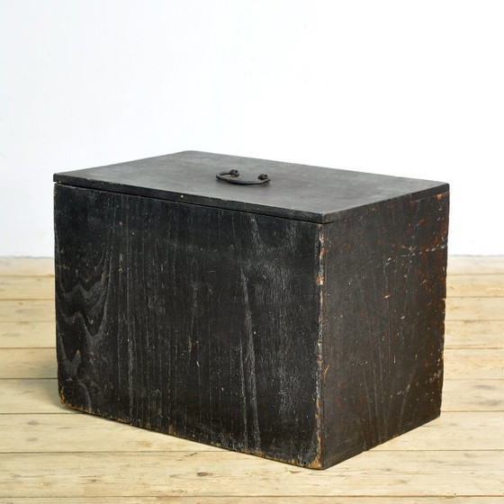 Image 1 of Small Japanese chest of drawers, circa 1900