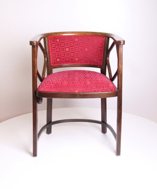 2 Originale Thonet Fledermaus-Armstühle aus Bugholz
