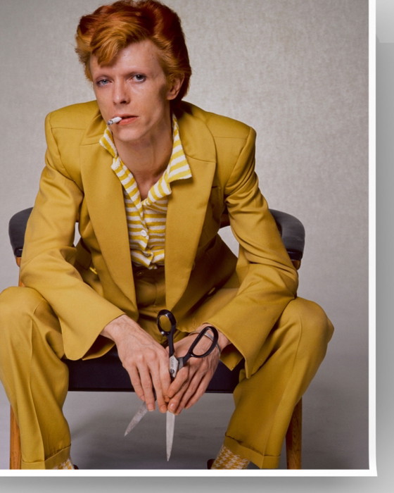 Image 1 of 1x David Bowie con traje de Freddie Burretti, Los Ángeles, 1974