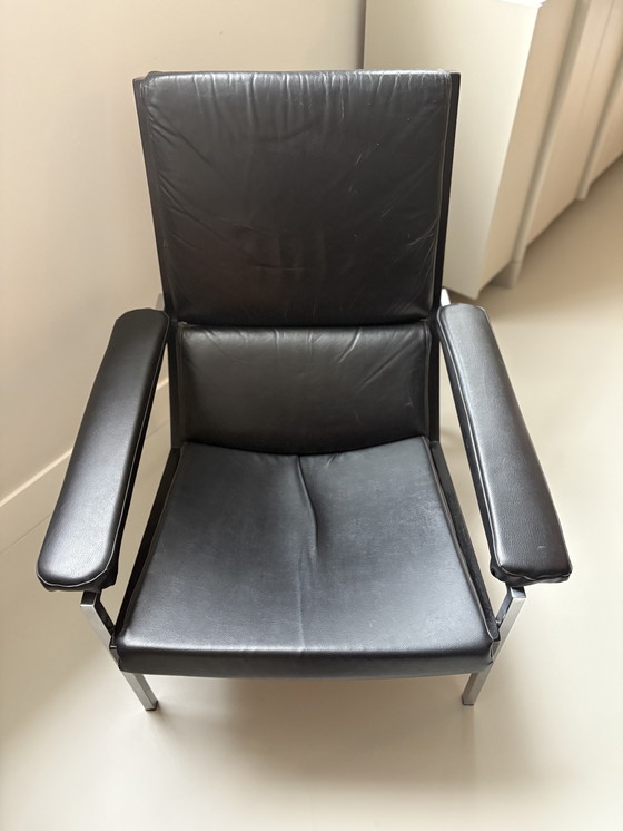 Image 1 of Lotus-Stuhl (Rob Parry)