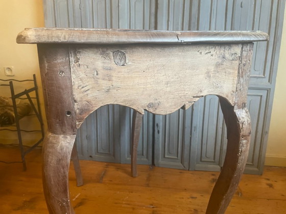Table d'appoint Louis XV en bois de cerisier français – Tables d'appoint, Brass, Wood (photo 14 of 19)