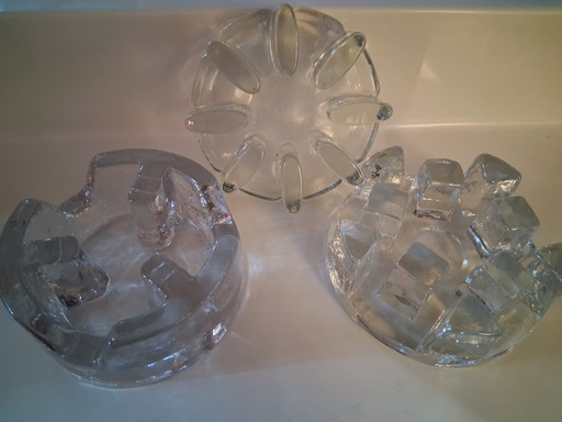 3 vidrieras brutalistas WMF