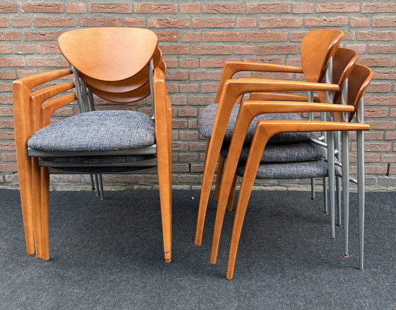 Image 1 of 6 x Memphis Style Stühle