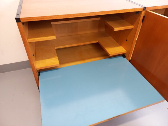 Image 1 of Groot laag vintage modernistisch ARP Minvielle dressoir van Guariche Mortier Motte in essenhout en zwart metaal uit de jaren 60